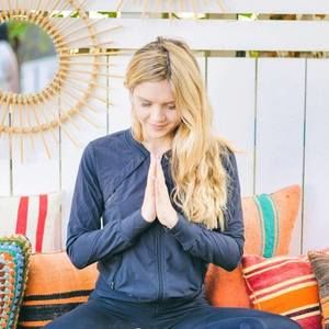 Meet your Posher, Karina